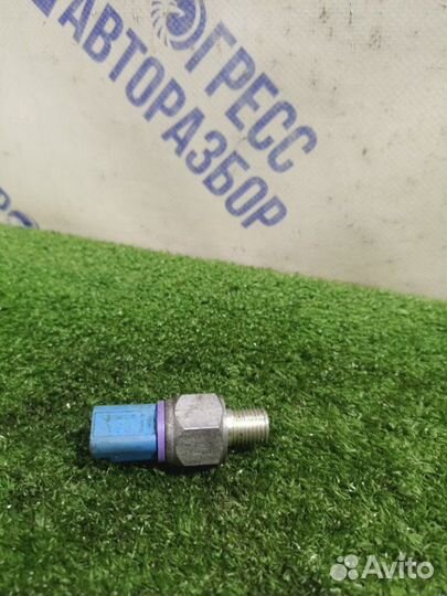 Датчик давления масла двс Peugeot 206 хэтчбек 1.4