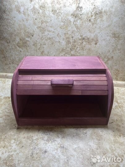 Хлебница из дерева