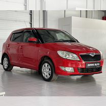 Skoda Fabia 1.6 AT, 2012, 110 000 км, с пробегом, цена 819 000 руб.