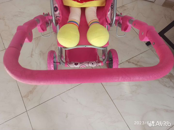 Коляска для кукол