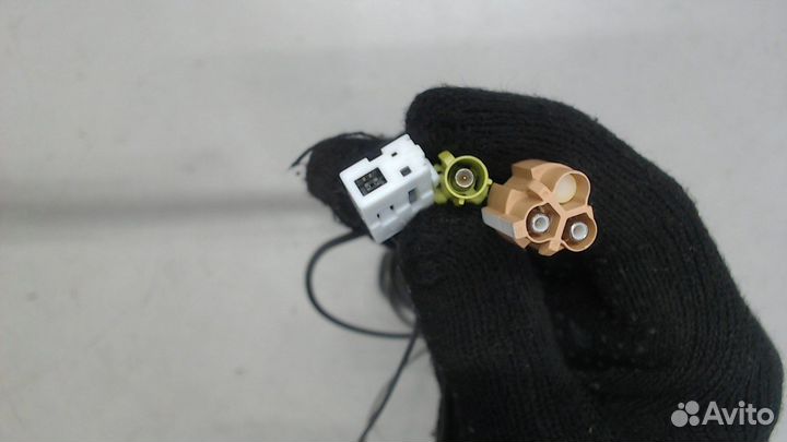 Антенна Saturn VUE, 2008