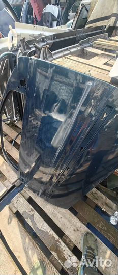 Передняя правая дверь на Вольво 850