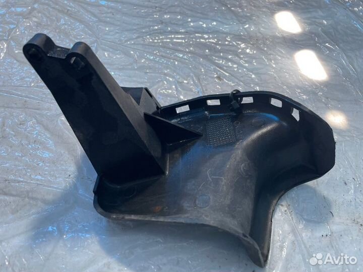 Кронштейн проводки Mercedes-Benz