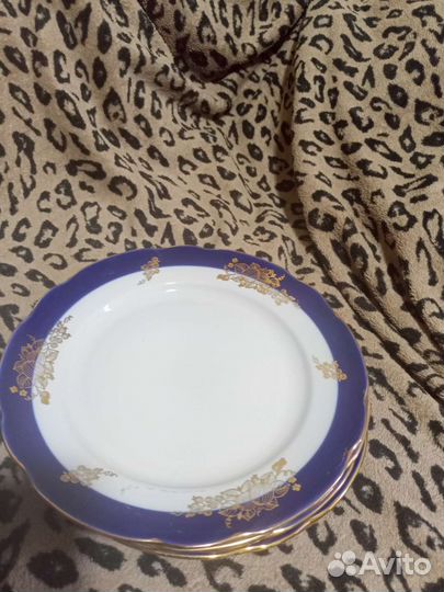 Тарелки Дулево, СССР. Кобальт, золото, крыжовник