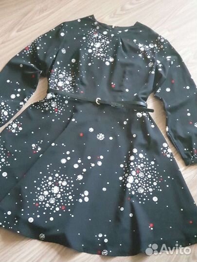 Платье женское