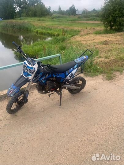 Продам питбайк bse ph125 stunt
