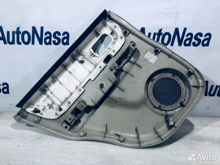 Обшивка двери задняя правая Nissan X-Trail T30