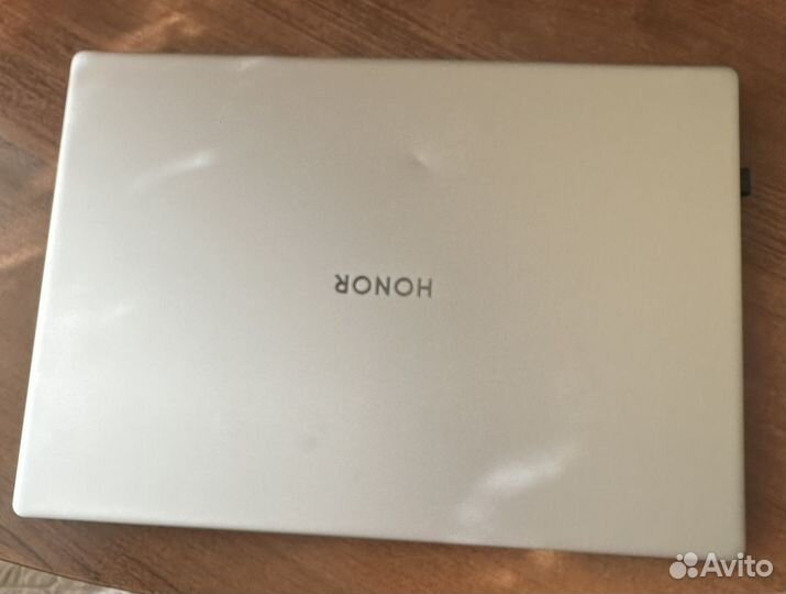 Honor magicbook pro 16