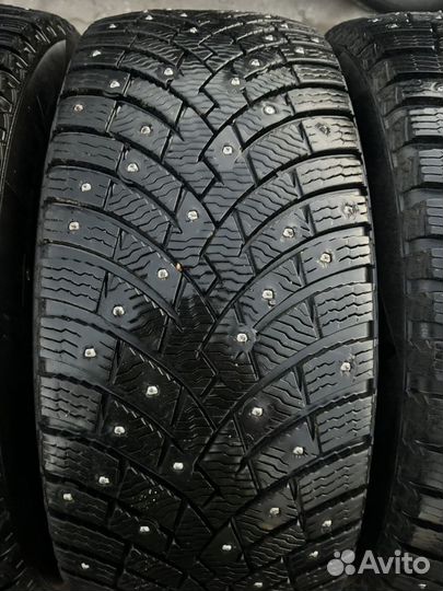 Pirelli Scorpion Ice Zero 2 235/55 R18