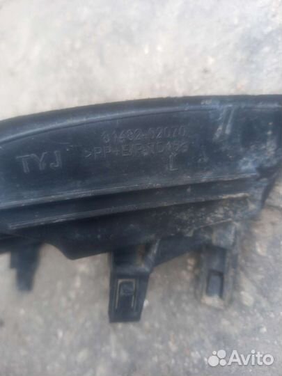 Тойота королла е150 рамки птф