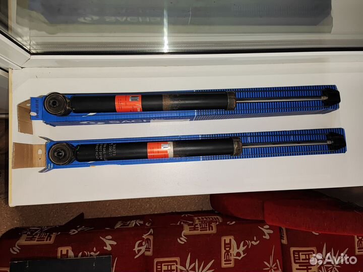 Зад. Стойки vag TRV