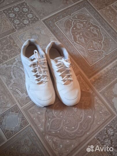 Кроссовки мужские