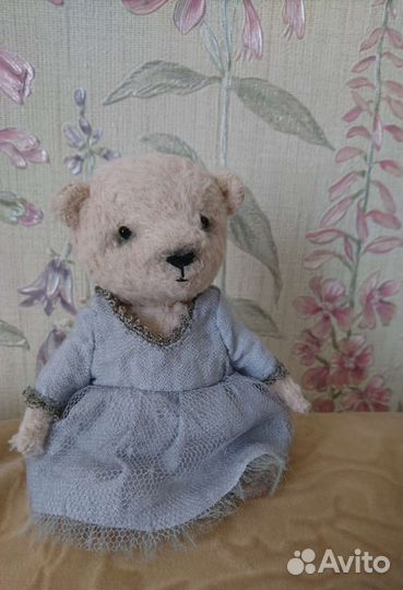 Мишка Тедди королева мишек, 13см