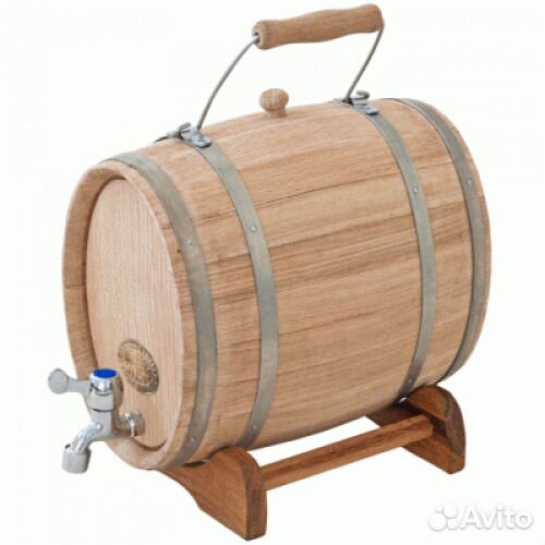 Дубовые бочки, жбаны, кадки