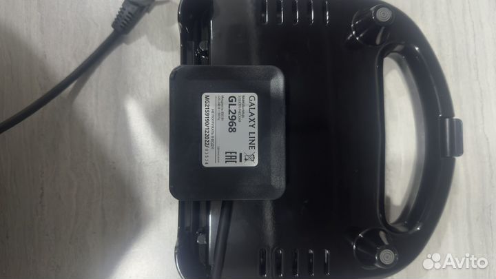 Электровафельница для венских вафель