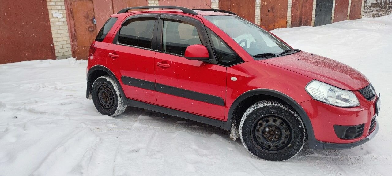 Suzuki SX4: фото владельца