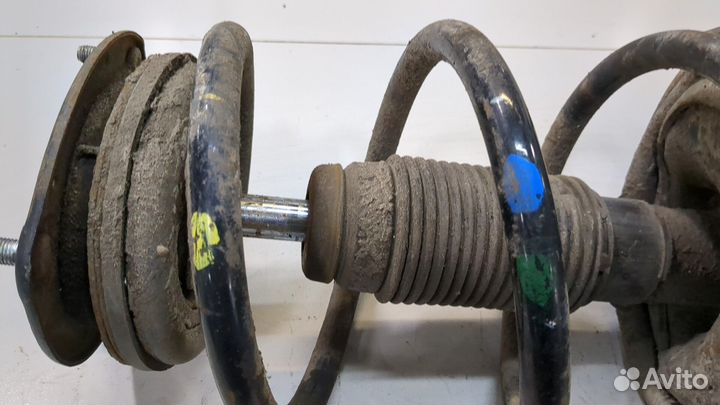 Амортизатор подвески левый передний Hyundai H-1 Starex, 2014