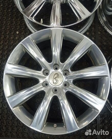 Диски R22 Infiniti Б/у Литые