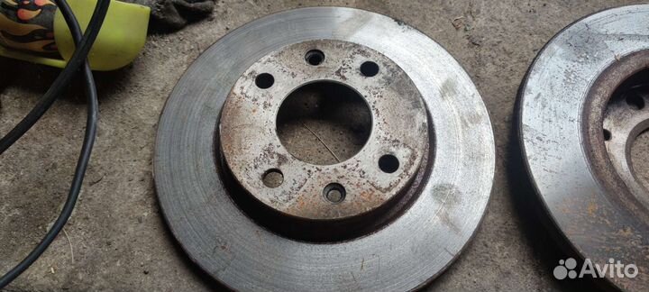 Тормозные диски Пежо 206