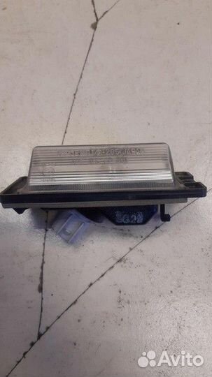 Фонарь подсветки номера Mitsubishi Lancer