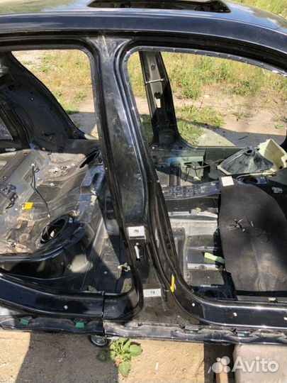 Стойка средняя Bmw 5 E60