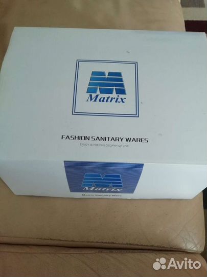 Смеситель бесконтактный