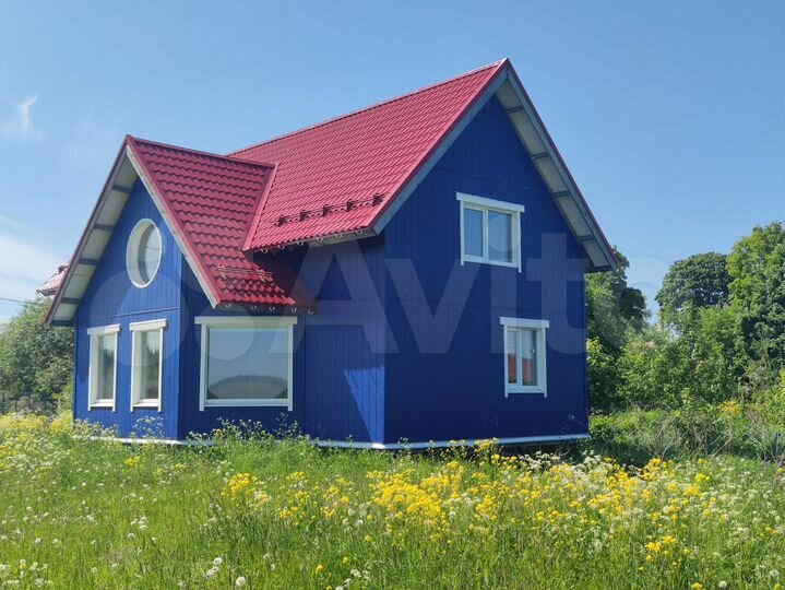 Коттедж 141 м² на участке 6 сот.