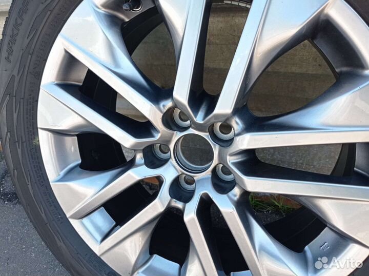 Колёса на Toyota RAV 4 R19 оригинал