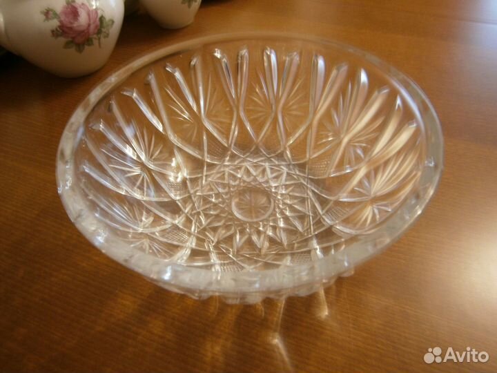 Красивый хрусталь салатники фужеры стаканы рюмки