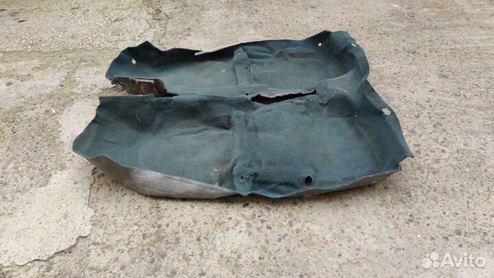 Задняя полка ммс мираж- кольт,5 поколения 97-03