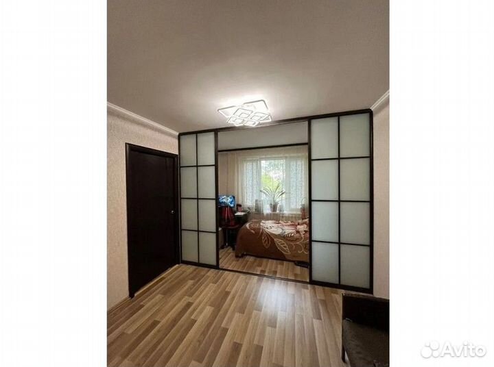 Раздвижная перегородка на заказ