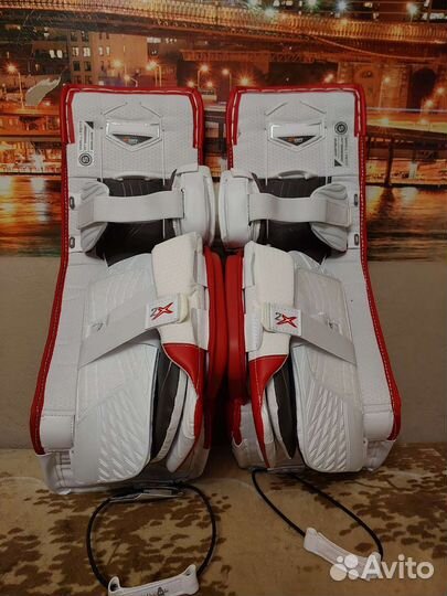 Новые вратарские щитки Bauer Vapor 2X подростковые
