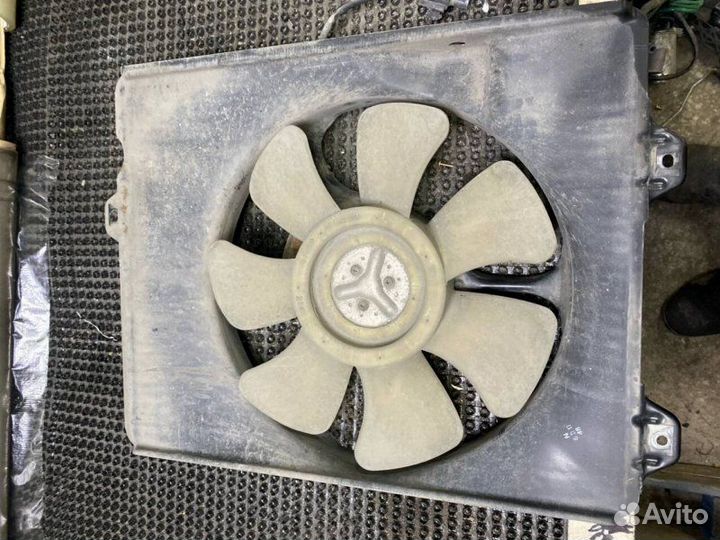 Вентилятор охлаждения радиатора Toyota Gaia ACM10G