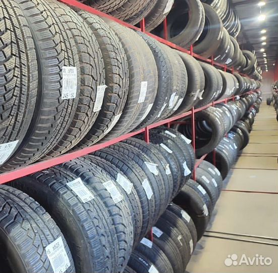 Hankook Winter I'Pike RS2 W429 275/40 R20 104P