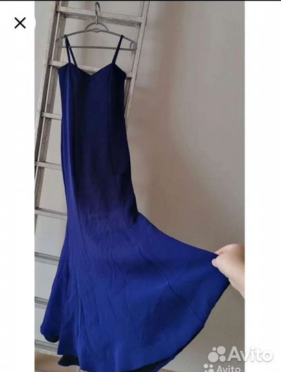 Платье в пол