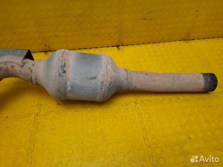 Б/У Катализатор Состояние на фото, оригинал На