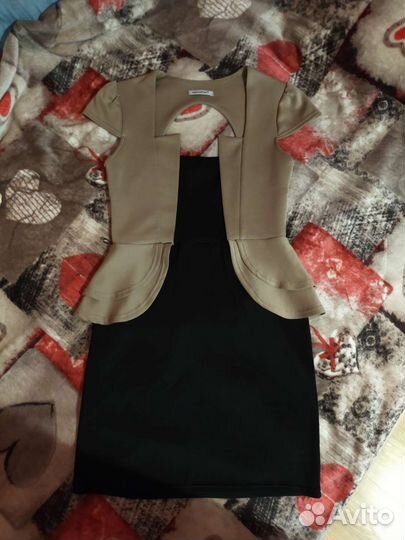Платья и др 44 размер