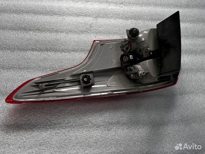 Фонарь задний левый Ford Focus/Focus RS/Focus ST