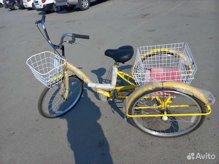 Трехколесный велосипед