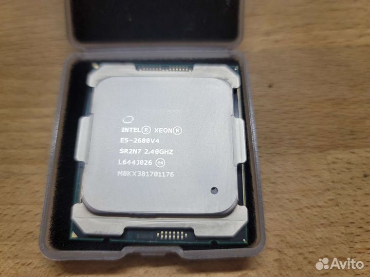 Intel Xeon E5-2680v4 3.3Ghz