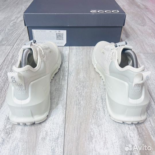 40 р Новые кроссовки Ecco Biom 2.0 W