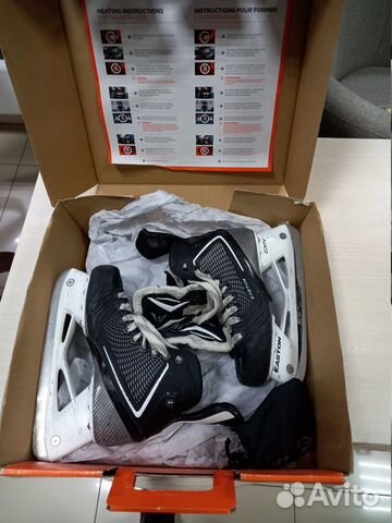 Коньки хоккейные