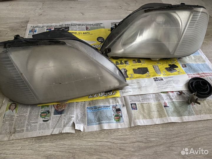 Фары на Renault Logan 1