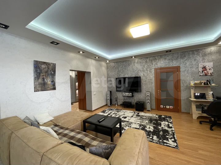 2-к. квартира, 79,9 м², 4/13 эт.