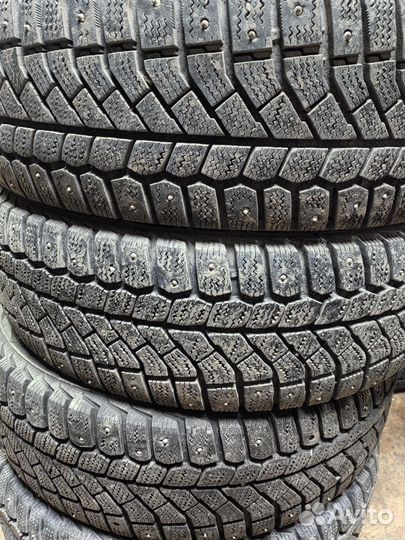 Viatti Brina Nordico V-522 195/65 R15 91T