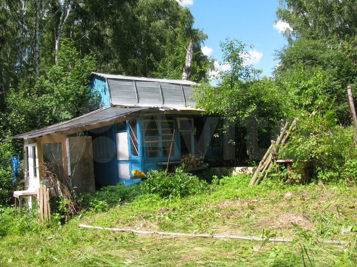 Дача 20 м² на участке 6 сот.