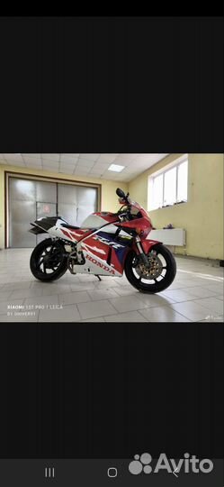 Honda rvf 400 nc35 r