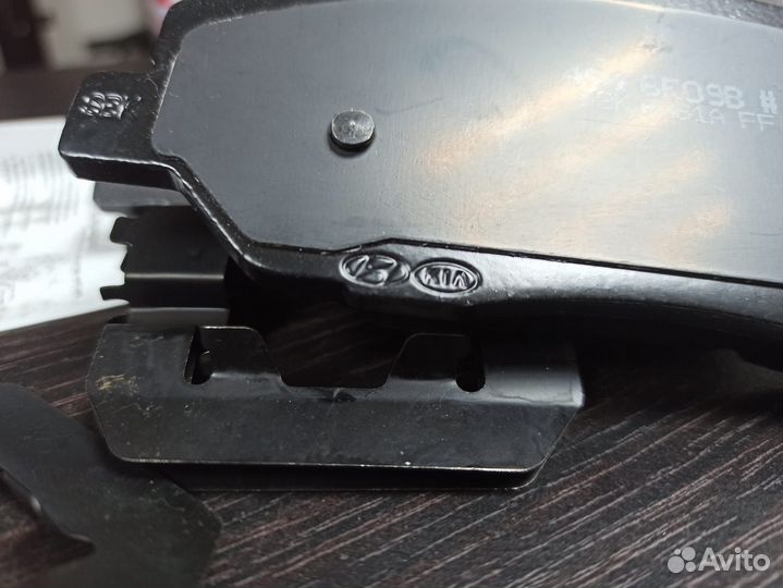 Колодки тормозные hyundai Santa Fe (12) 581012wa70