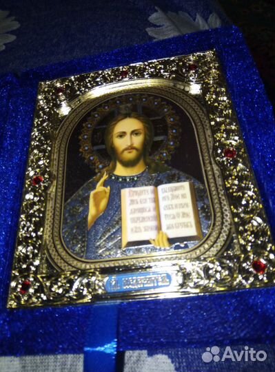 Икона двойная,в очень красивом окладе