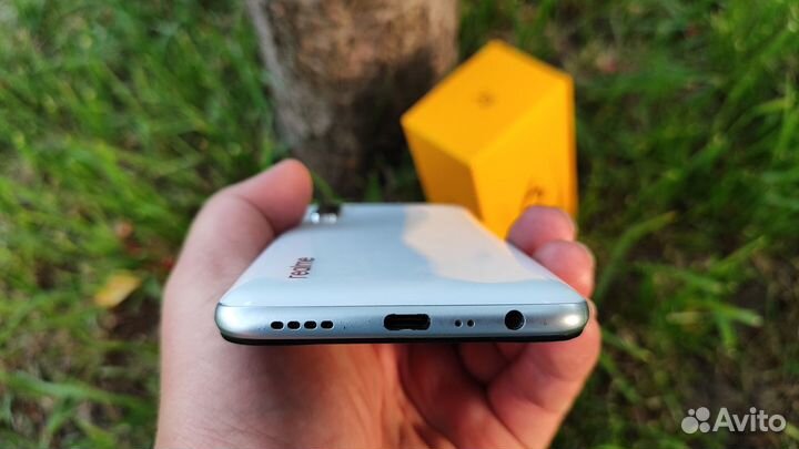 realme 6, 8/128 ГБ